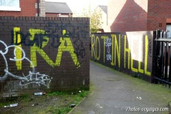 Graffiti sur un mur dans un quartier de Belfast