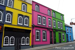Maisons aux façades colorées de Gray's Hill à Bangor, dans le County Down